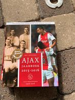 Ajax jaarboek 2015/2016, Boeken, Ophalen of Verzenden, Zo goed als nieuw