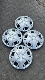set BOLLE Iveco wieldoppen 16 inch 4 stuks, Auto diversen, Wieldoppen, Ophalen of Verzenden, Nieuw