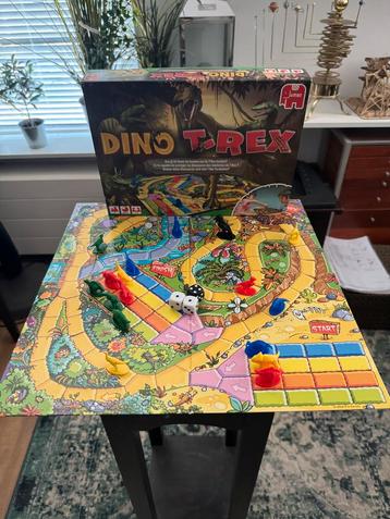 Spel Dino T-Rex - Leuk familiespel! beschikbaar voor biedingen