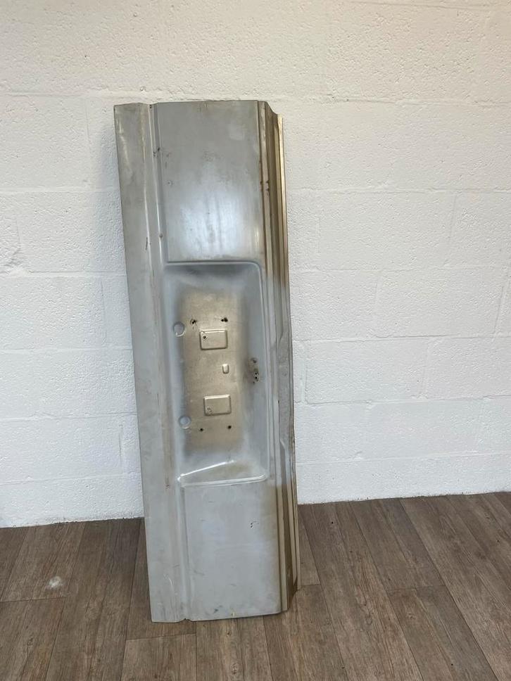 Landcruiser achterklep, onderste deel HJ60/HJ61/FJ60 (J6 ), Auto-onderdelen, Carrosserie en Plaatwerk, Bumper, Oldtimer onderdelen