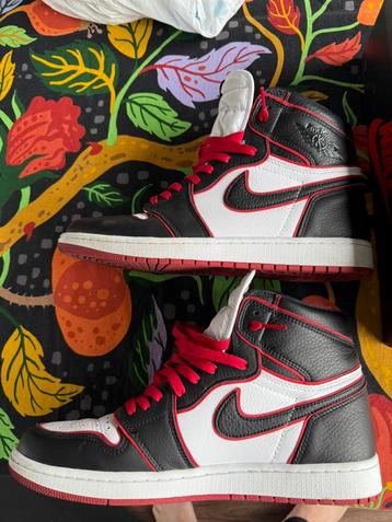 Nike Air Jordan 1 Retro High OG ‘Bloodlines’ maat 46 size 12 beschikbaar voor biedingen