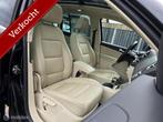 VOLKSWAGEN TIGUAN 2.0 TSI DSG 4MOTION PANO XENON LEER TREKHA, Auto's, Volkswagen, Automaat, Gebruikt, Beige, 4 cilinders