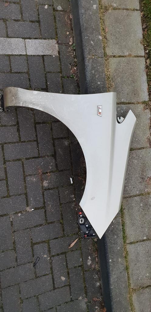 OPEL CORSA D  VOORSCHERM RECHTS  BJ 2006 TOT 2012, Auto-onderdelen, Carrosserie en Plaatwerk, Spatbord, Gebruikt, Ophalen of Verzenden