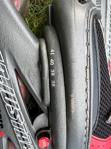 Nijdam Verstelbare Inline Skates Maat 38-41 beschikbaar voor biedingen