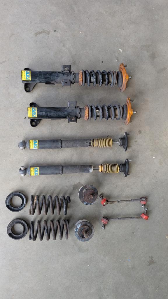 Mercedes w207 A207 C207 Schroefset E350, Auto-onderdelen, Ophanging en Onderstel, Mercedes-Benz, Gebruikt, Ophalen of Verzenden