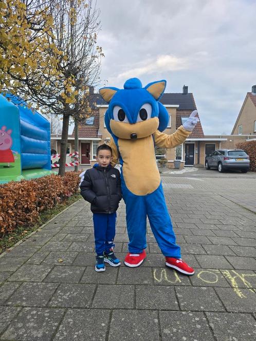 Sonic op je kinderfeestje / verjaardag/ evenement/ huren, Hobby en Vrije tijd, Feestartikelen | Verhuur, Zo goed als nieuw, Verjaardag