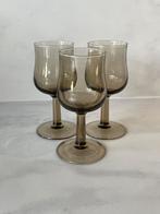 3 Luminarc rookglas wijnglazen, klein formaat, Verzamelen, Glas en Borrelglaasjes, Ophalen of Verzenden, Zo goed als nieuw, Overige typen