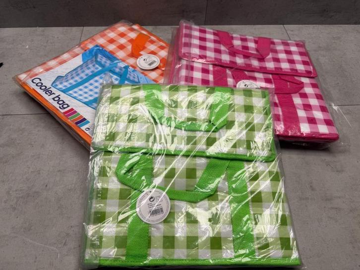 Koeltas diverse kleuren - 15 liter - NIEUW - C1347, Caravans en Kamperen, Kampeeraccessoires, Nieuw, Ophalen of Verzenden