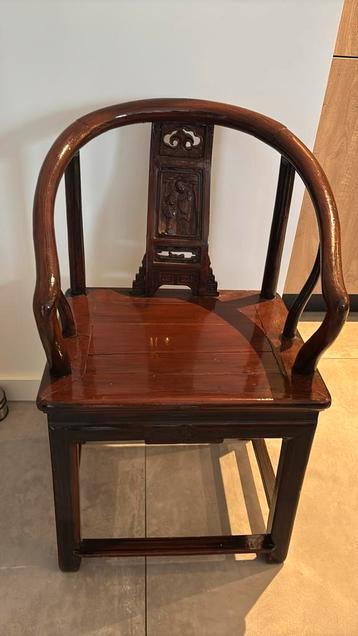 Chinese hoefijzerstoel - vintage antiek beschikbaar voor biedingen