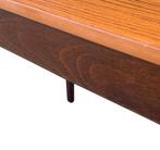 Vintage eettafel jaren 70 compact model glansafwerking, Gebruikt, 100 tot 150 cm, Vintage, Overige materialen