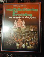 boek: van dolle dinsdag tot bevrijding, WO 2, Boeken, Ophalen of Verzenden, Tweede Wereldoorlog, Gelezen, Overige onderwerpen