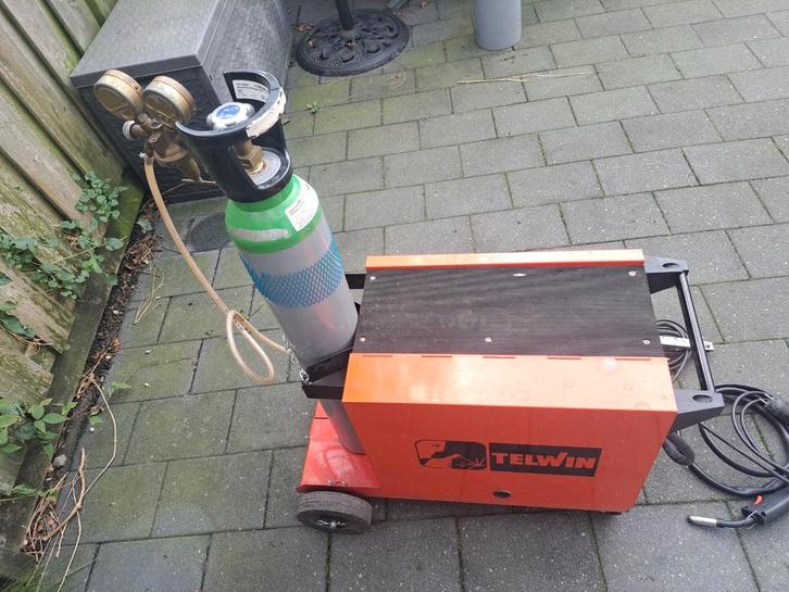 Co2 mig Lasapparaat telwin 170 turbo  230v, Doe-het-zelf en Verbouw, Gereedschap | Lasapparaten, Gebruikt, Co2, 150 tot 250 ampère