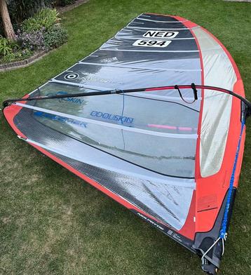 11,6m2 Neilpryde RS4 + 580 carbon mast + 28 mastverlenger beschikbaar voor biedingen