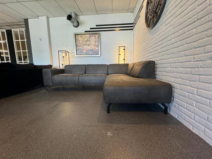 Actie deal van €1995 NU €1395,- gratis geleverd, Huis en Inrichting, Banken | Complete zithoeken, Nieuw, Ophalen of Verzenden