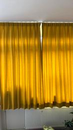 Oker/ gele fluwelen gordijnen, Huis en Inrichting, Stoffering | Gordijnen en Lamellen, Ophalen, Zo goed als nieuw, 200 cm of meer