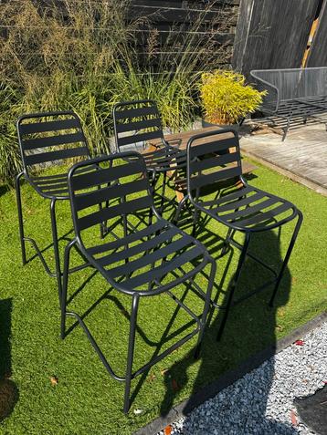 Metalen Barstoelen - Set van 4 beschikbaar voor biedingen