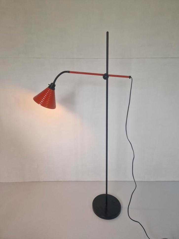 Vintage ikea hengellamp design rood., Huis en Inrichting, Lampen | Vloerlampen, Gebruikt, Ophalen of Verzenden