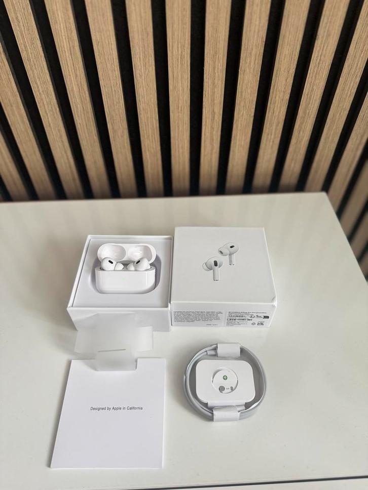 Airpods Pro 2, USB-C nieuw gesealed, Telecommunicatie, Mobiele telefoons | Oordopjes, Nieuw, In oorschelp (earbud), Bluetooth