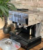 Nieuweste quick mill 0835 met geintegreede molen, Witgoed en Apparatuur, Koffiezetapparaten, Ophalen, Espresso apparaat, 10 kopjes of meer