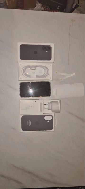 iPhone 16 Zwart - Nieuwstaat, incl. accessoires & garantie! beschikbaar voor biedingen