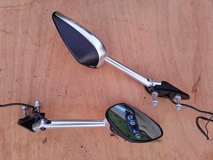 Rizoma spiegels, Motoren, Accessoires | Overige, Zo goed als nieuw, Ophalen of Verzenden