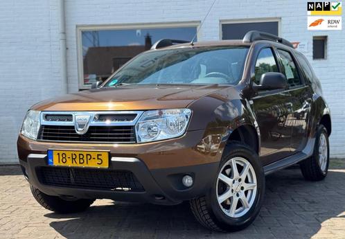 Dacia Duster 1.6 Lauréate 2wd Airco Trekhaak, Auto's, Dacia, Bedrijf, Te koop, Duster, ABS, Airbags, Airconditioning, Centrale vergrendeling
