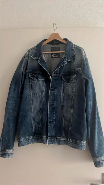 Heren spijkerjack Denham maar XXL beschikbaar voor biedingen