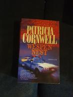 Wespennest - Patricia Cornwell, Boeken, Thrillers, Gelezen, Ophalen of Verzenden, Nederland