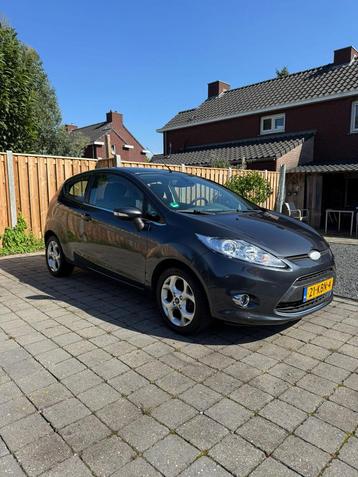 Ford Fiësta 1.4 71KW 3DR 2009 Grijs nieuwe apk beschikbaar voor biedingen