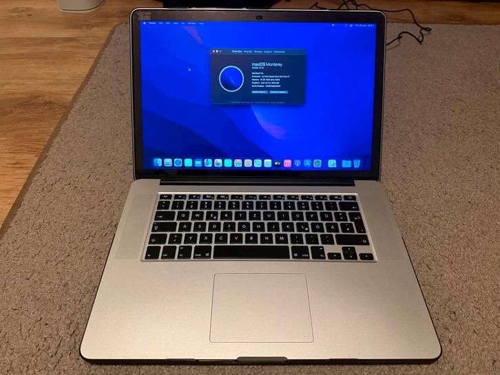 MacBook Pro 15-inch Late 2015 and Magic Mouse, Computers en Software, Apple Macbooks, Gebruikt, MacBook Pro, 15 inch, 2 tot 3 Ghz