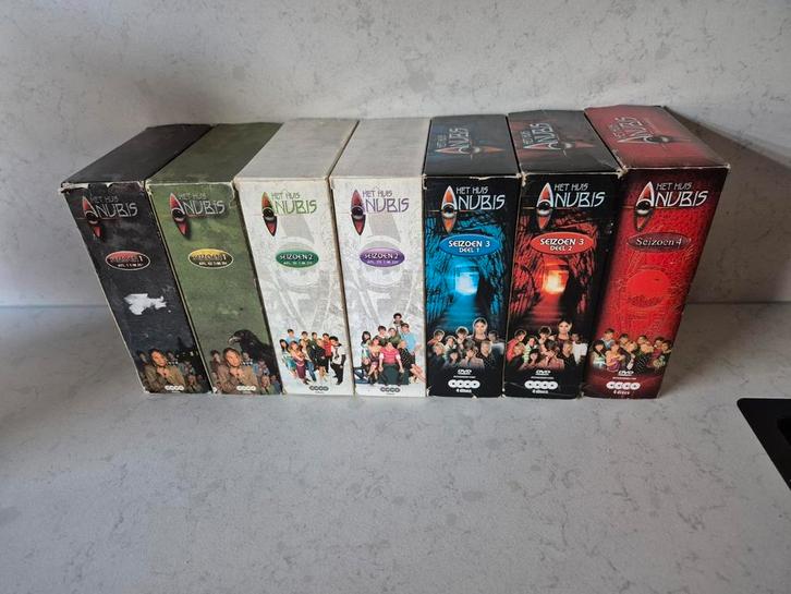 Het huis Anubis seizoen 1 tm 4 - Zoop seizoen 1 tm 5, Cd's en Dvd's, Dvd's | Tv en Series, Zo goed als nieuw, Komedie, Alle leeftijden