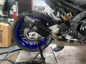 Compleet akrapovic systeem mt09 2024 SP beschikbaar voor biedingen