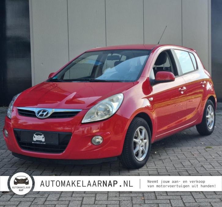 Hyundai I20 1.4i DynamicVersion / Trekhaak / Onderhoudsbeurt, Auto's, Hyundai, Bedrijf, Te koop, i20, ABS, Airbags, Airconditioning