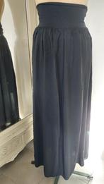 Zwarte maxi rok, L, Kleding | Dames, Rokken, Zwart, Maat 42/44 (L), Ophalen of Verzenden, Zo goed als nieuw