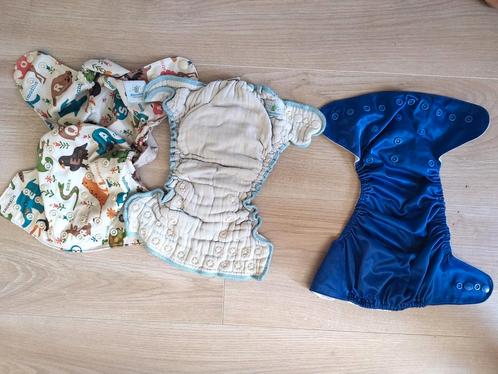 2 wasbare luiers (1 van blumchen) en  30 lekke luiers, Kinderen en Baby's, Babykleding | Overige, Gebruikt, Jongetje of Meisje