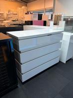 Mooi toonbank balie, Ophalen