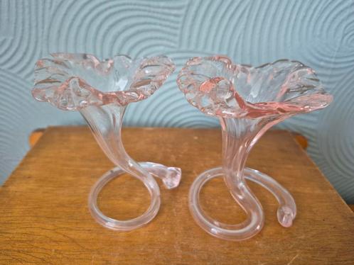 2 Art Deco kelk vaasjes roze glas, Antiek en Kunst, Antiek | Glas en Kristal, Ophalen of Verzenden