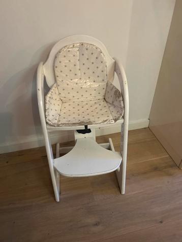 Meegroeistoel Wit met Kussen beschikbaar voor biedingen