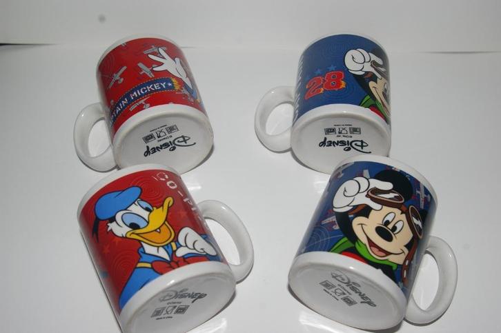 Diverse bekers o.a: donald Duck, 101 dalmatiers en meer, Verzamelen, Overige Verzamelen, Nieuw, Ophalen of Verzenden