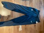 Nike trainingsbroek nieuw, Kinderen en Baby's, Kinderkleding | Maat 170, Ophalen of Verzenden, Nieuw, Jongen of Meisje, Broek