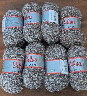 Silva bouclé wol - wit/bruin 8 bollen beschikbaar voor biedingen