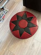 Vintage Poef Rood/Zwart Ster, Ophalen, Minder dan 50 cm, Gebruikt, Rond