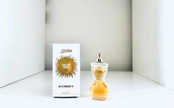 Jean Paul Gaultier, Gaultier Divine Miniatuur☀️💗☀️ beschikbaar voor biedingen