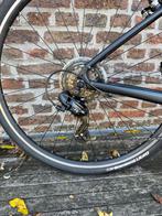 Giant Escape 3 Trekking Fiets - Maat S, Fietsen en Brommers, Fietsen | Heren | Herenfietsen, Ophalen, Versnellingen, Zo goed als nieuw