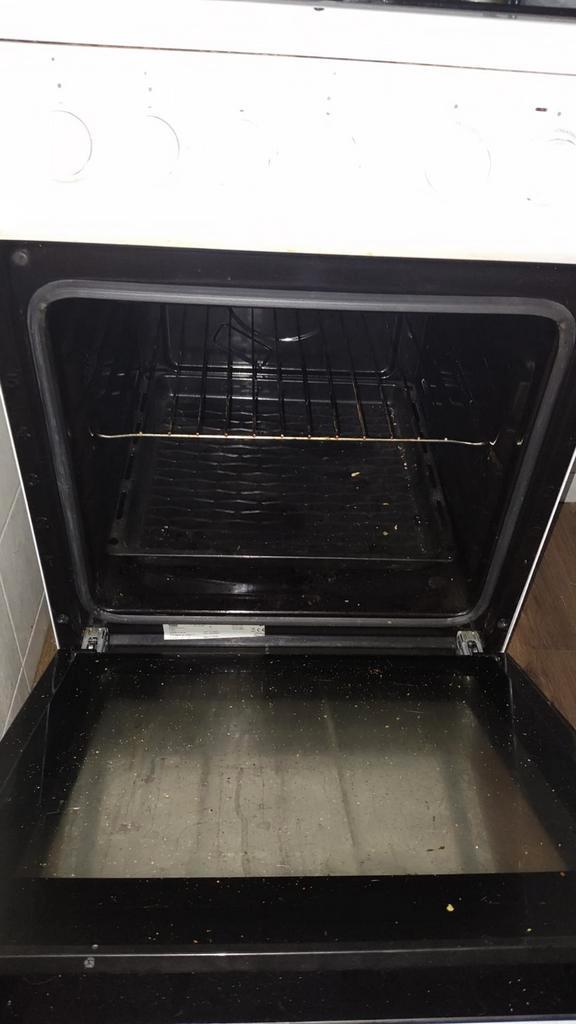 Gratis Gasfornuis met Oven - Zelf Ophalen, Witgoed en Apparatuur, Fornuizen, Gebruikt, Vrijstaand, Gas, 4 kookzones, 85 tot 90 cm