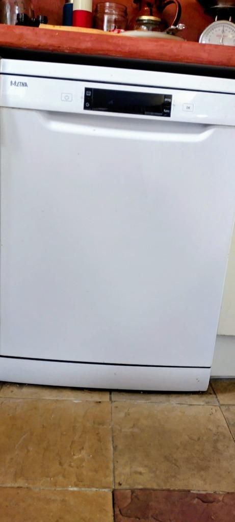 Etna vaatwasser VWV242 wit, Witgoed en Apparatuur, Vaatwasmachines, Gebruikt, Vrijstaand, 45 tot 60 cm, Minder dan 10 liter, Energieklasse A of zuiniger
