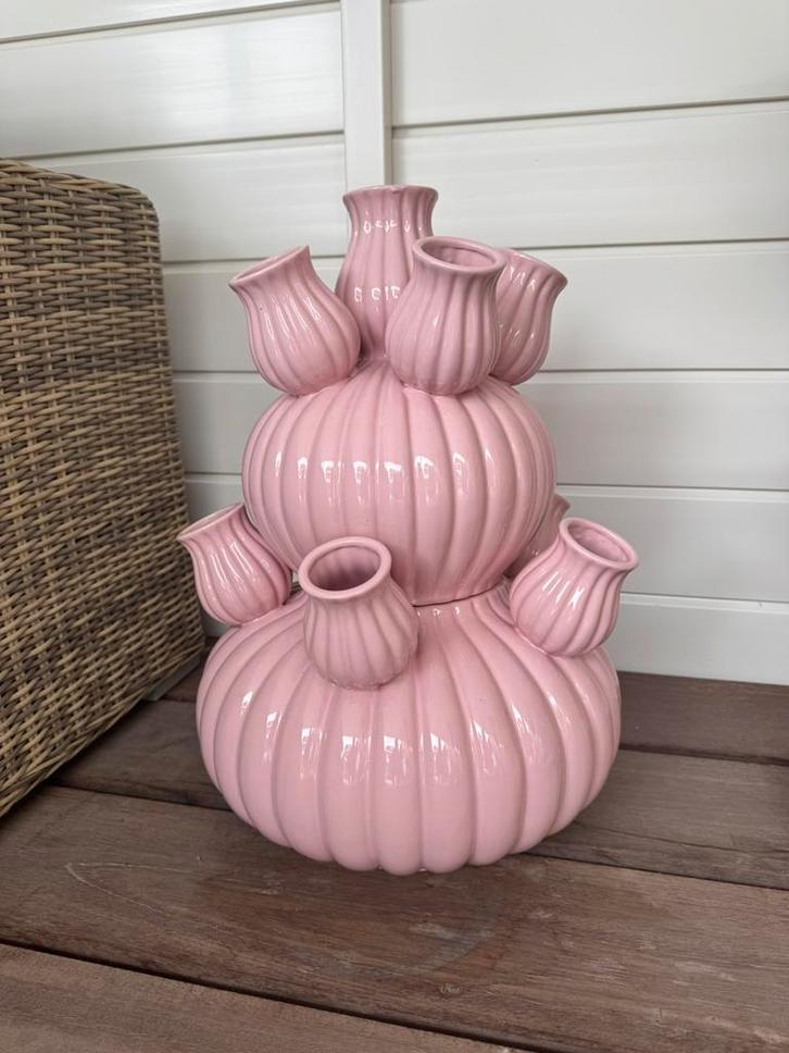 Prachtige grote roze vaas, Huis en Inrichting, Woonaccessoires | Vazen, Zo goed als nieuw, Overige kleuren, Ophalen