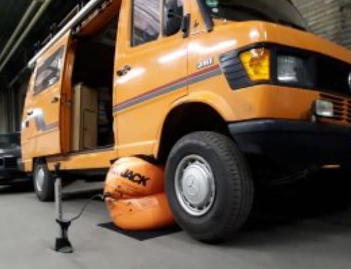 Luchtkussenkrik / Lifting Jack - Ideaal voor 4x4 Offroad, Ophalen of Verzenden, Nieuw, Pneumatisch, Luchtkussenkrik