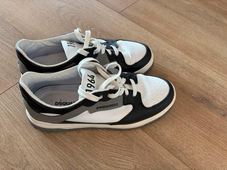 Dsquared2 Sneakers - Stijlvol en Comfortabel, Kleding | Heren, Schoenen, Zo goed als nieuw, Sneakers of Gympen, Zwart, Ophalen of Verzenden
