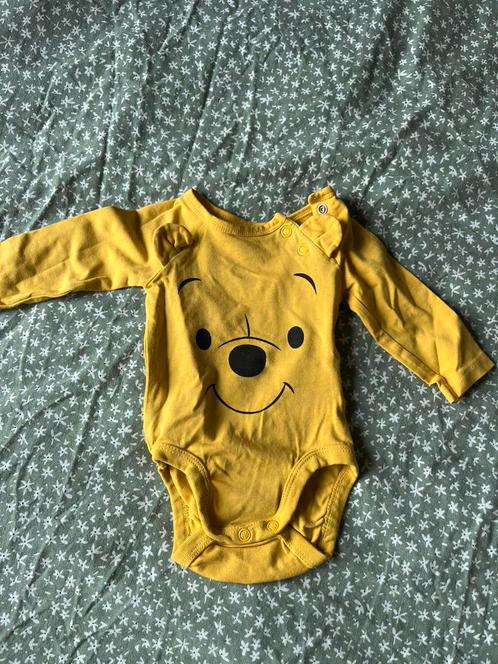 Romper maat 50 winnie de poeh, Kinderen en Baby's, Babykleding | Maat 50, Zo goed als nieuw, Jongetje of Meisje, Pakje, Verzenden